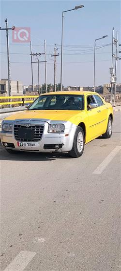 کرایسلەر 300